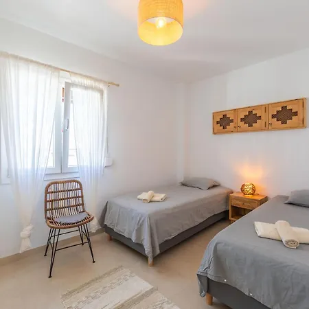 Apartamento Lances